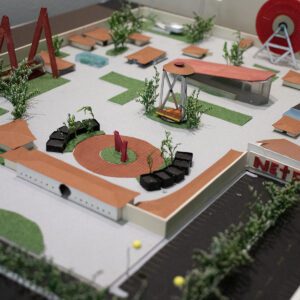 UNIARQ, Licenciatura en arquitectura y construcción digital, Maqueta donde se puede apreciar el orden y la estructura d aun parque en una version a escala de este.